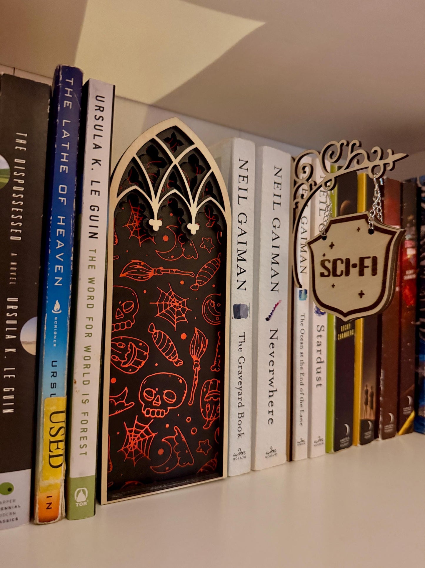 Gothic Cathedral Book Nook: 3D Printed, Laser Cut Wood, Bookmark Storage
