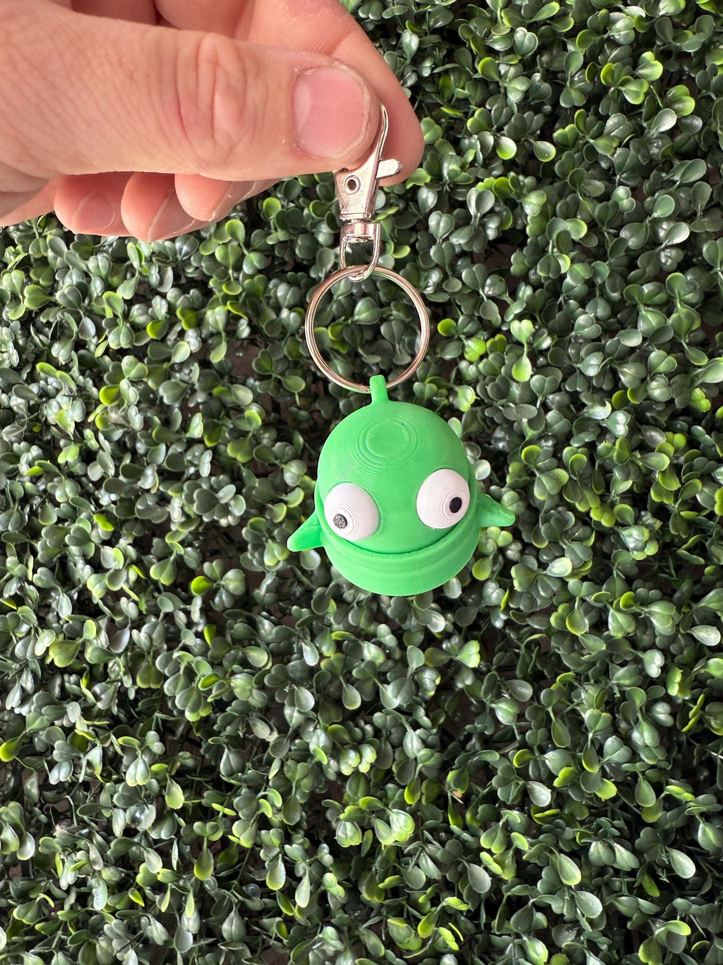 Baby REPO bot | keychain | 3d print | anxiety relief | keyboard | fidget clicker