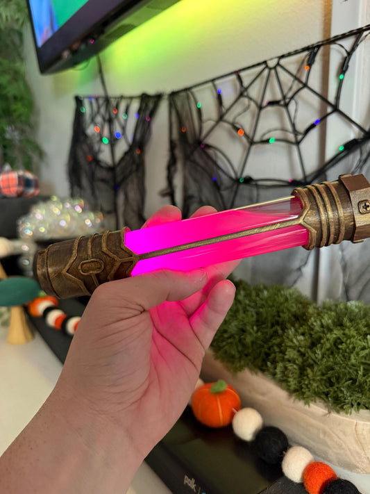 Arcane Shimmer Vial with LED Cosplay Prop | 3d printed | hand painted