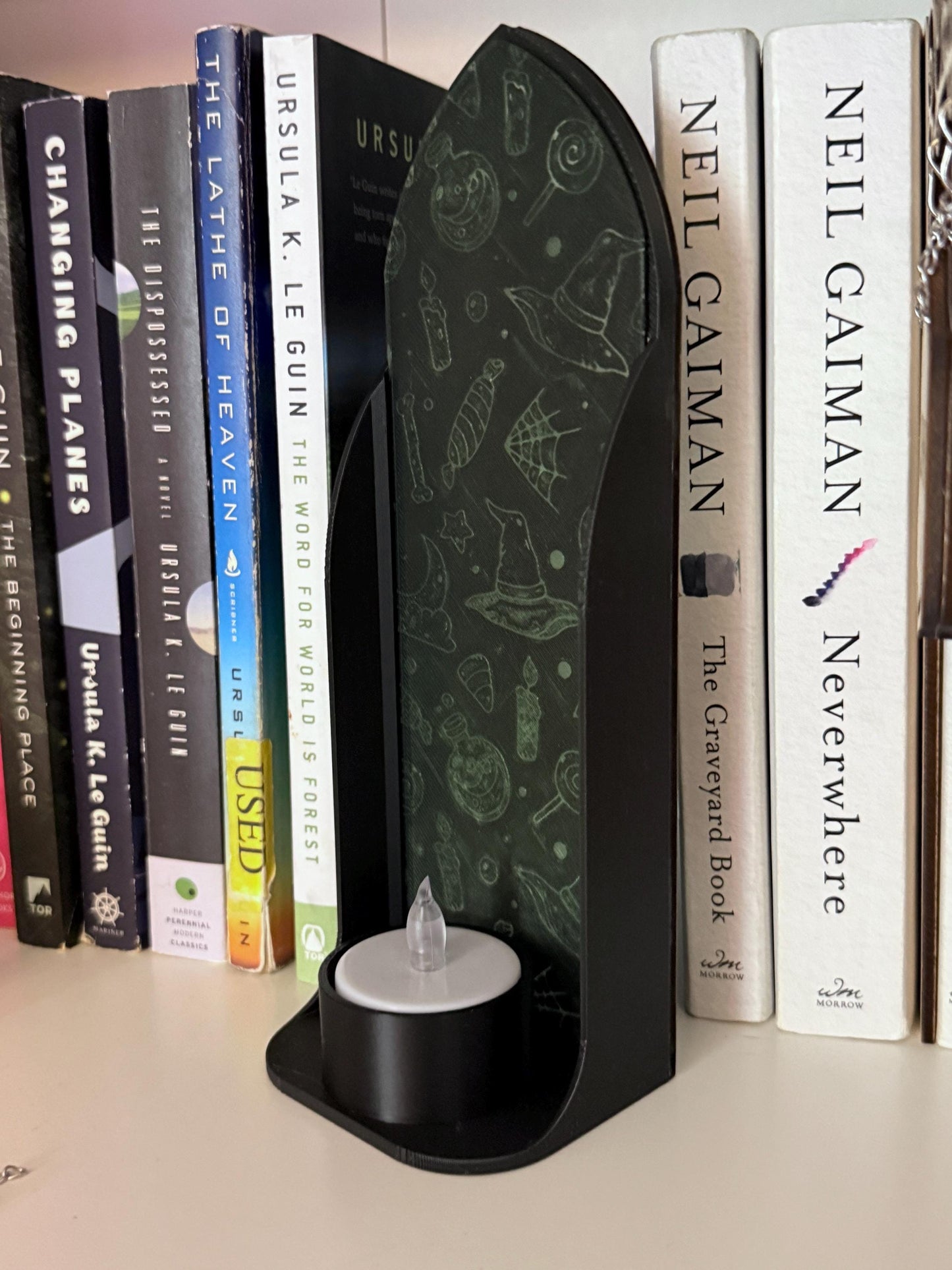Gothic Cathedral Book Nook: 3D Printed, Laser Cut Wood, Bookmark Storage